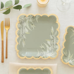 Green Gold Scalloped Paper Plates – 23cm Wedding Party Pack of 8