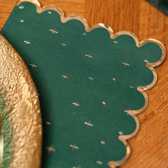 Green & Gold Christmas Napkins, Star Scalloped Festive Dining Tableware (Pack of 16)