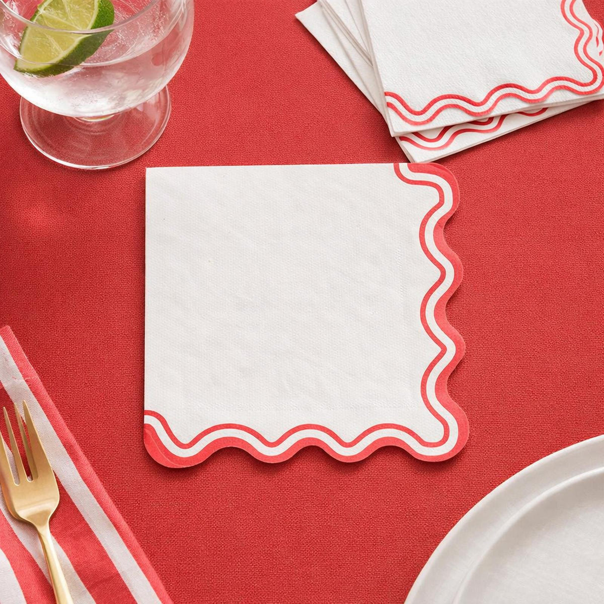 Red & White Scalloped Edge 3 Ply Paper Party Napkins (Pack of 10, 16 cm)