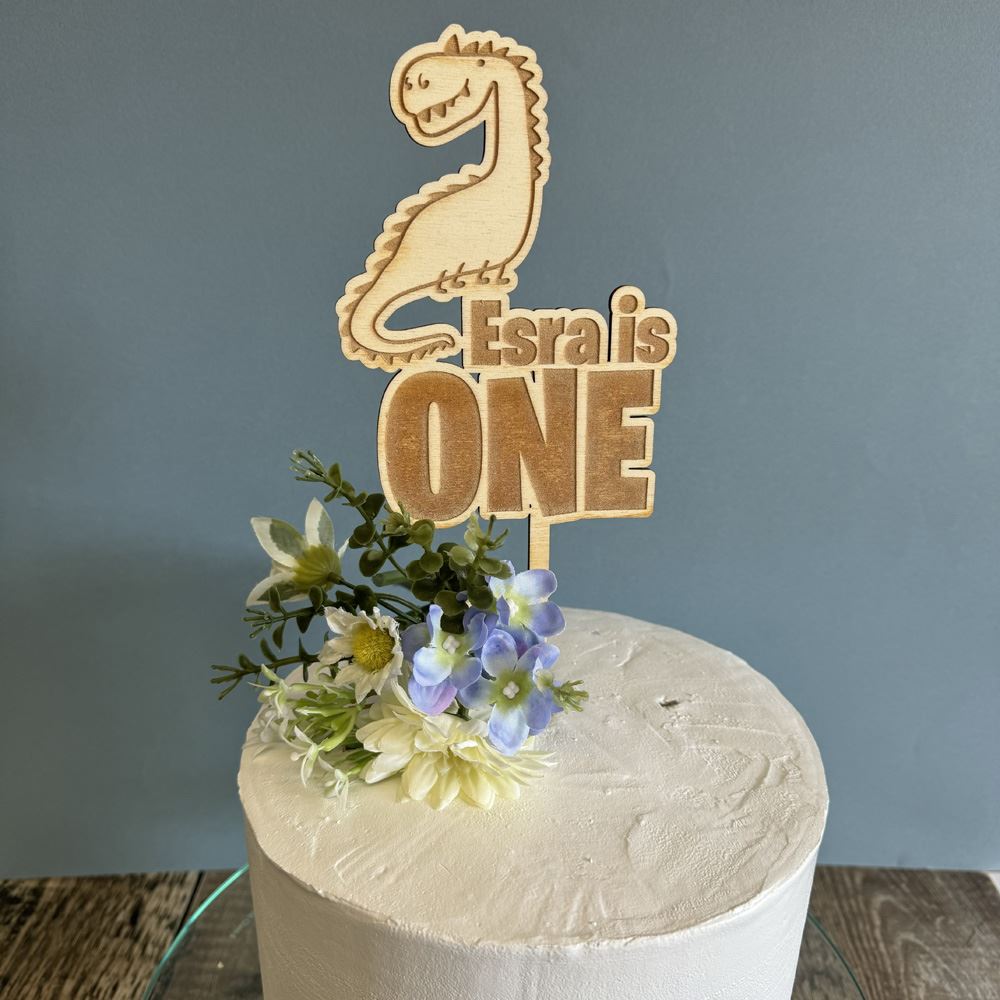 personalised-wooden-dinosaur-cake-topper-age-1-design-2|LLWWDINOD1CT2|Luck and Luck| 1