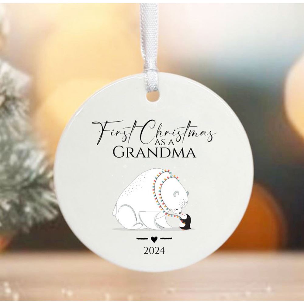 first-christmas-as-a-grandma-bauble-christmas-keepsake-gift|LLUVPORC31|Luck and Luck| 1