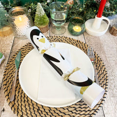 novelty-racing-penguin-christmas-crackers-x-6-xmas-table-game|71806|Luck and Luck| 1