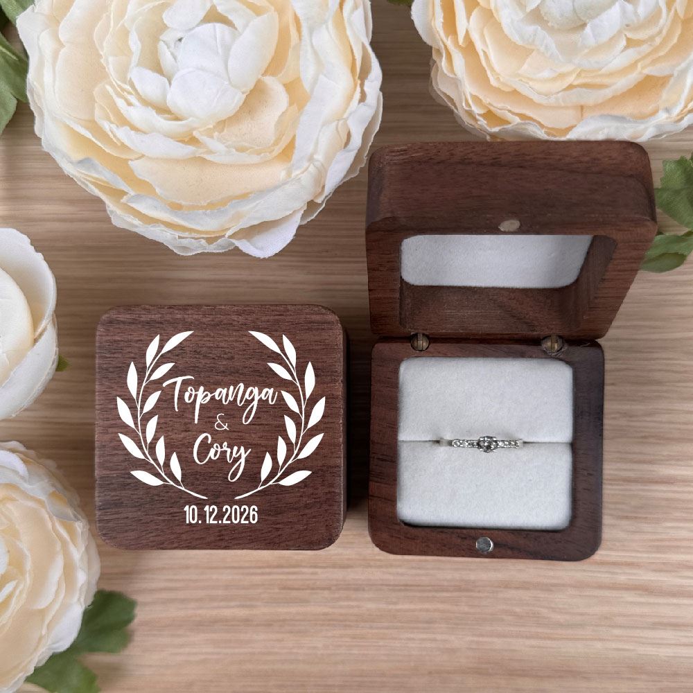 personalised-square-ring-box-1-ring-slot-white-insert-design-1|LLUVRB1WD1|Luck and Luck| 1