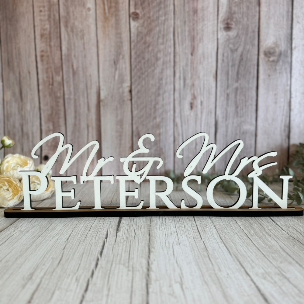 customisable-wedding-surname-mr-mrs-sign-decoration-d2-personalised|LLWWWEDSURNAMED2|Luck and Luck| 1