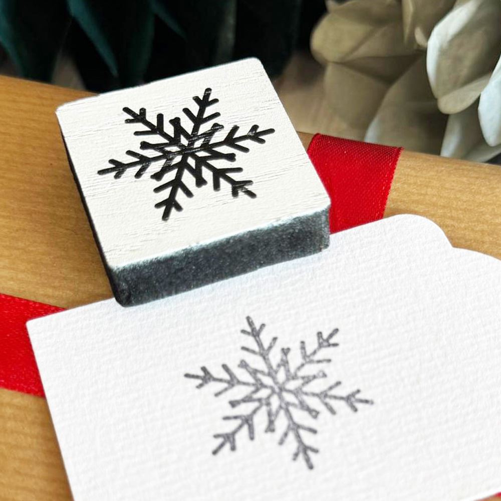 square-snowflake-christmas-rubber-craft-stamp|LLWWSNOWSTAMP|Luck and Luck| 1