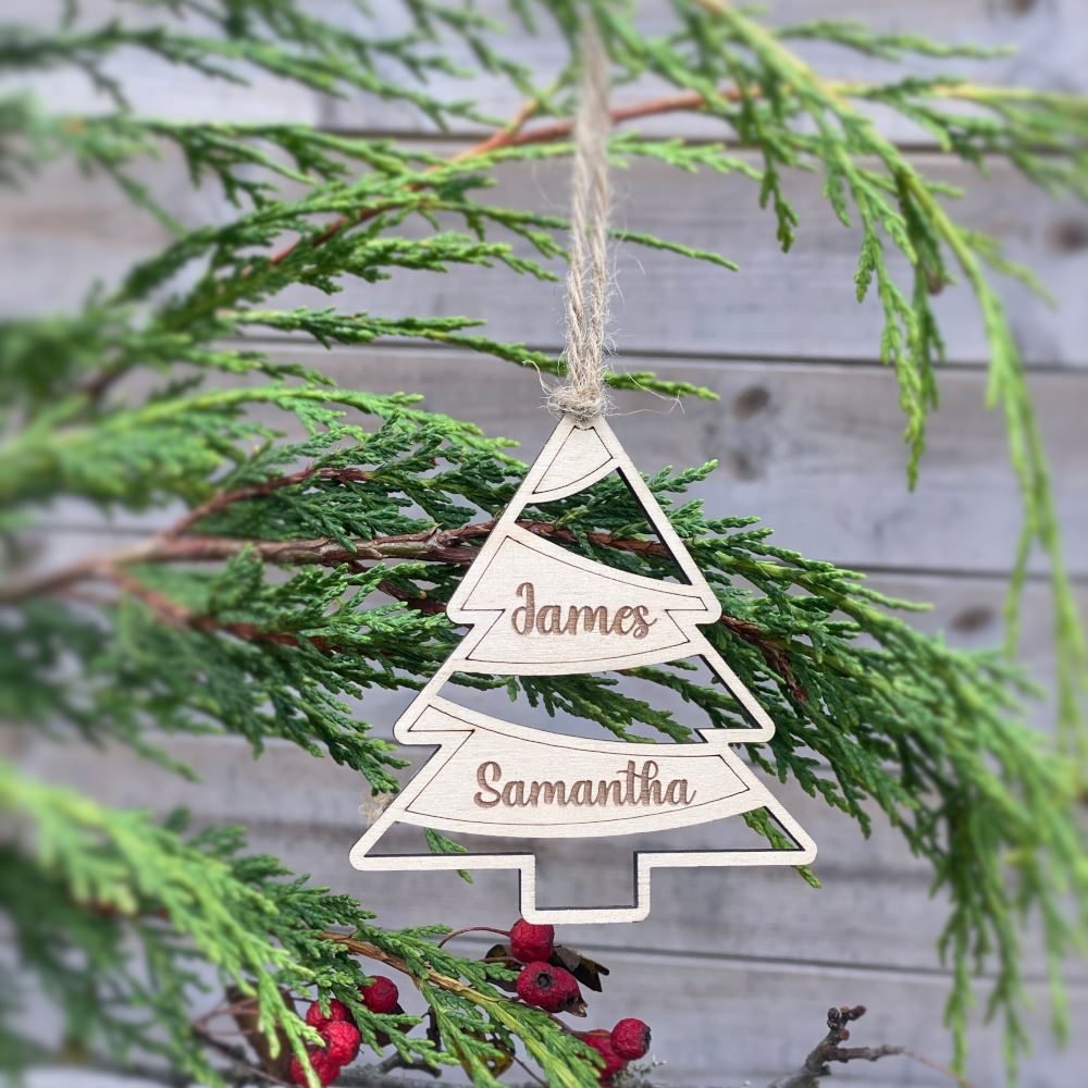 wooden-personalised-cut-out-christmas-tree-hanging-decoration|LLWWCOXMASTREEP|Luck and Luck| 1