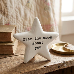 East of India Porcelain Star Mini Token – Over the Moon About You Romantic White Keepsake Decoration