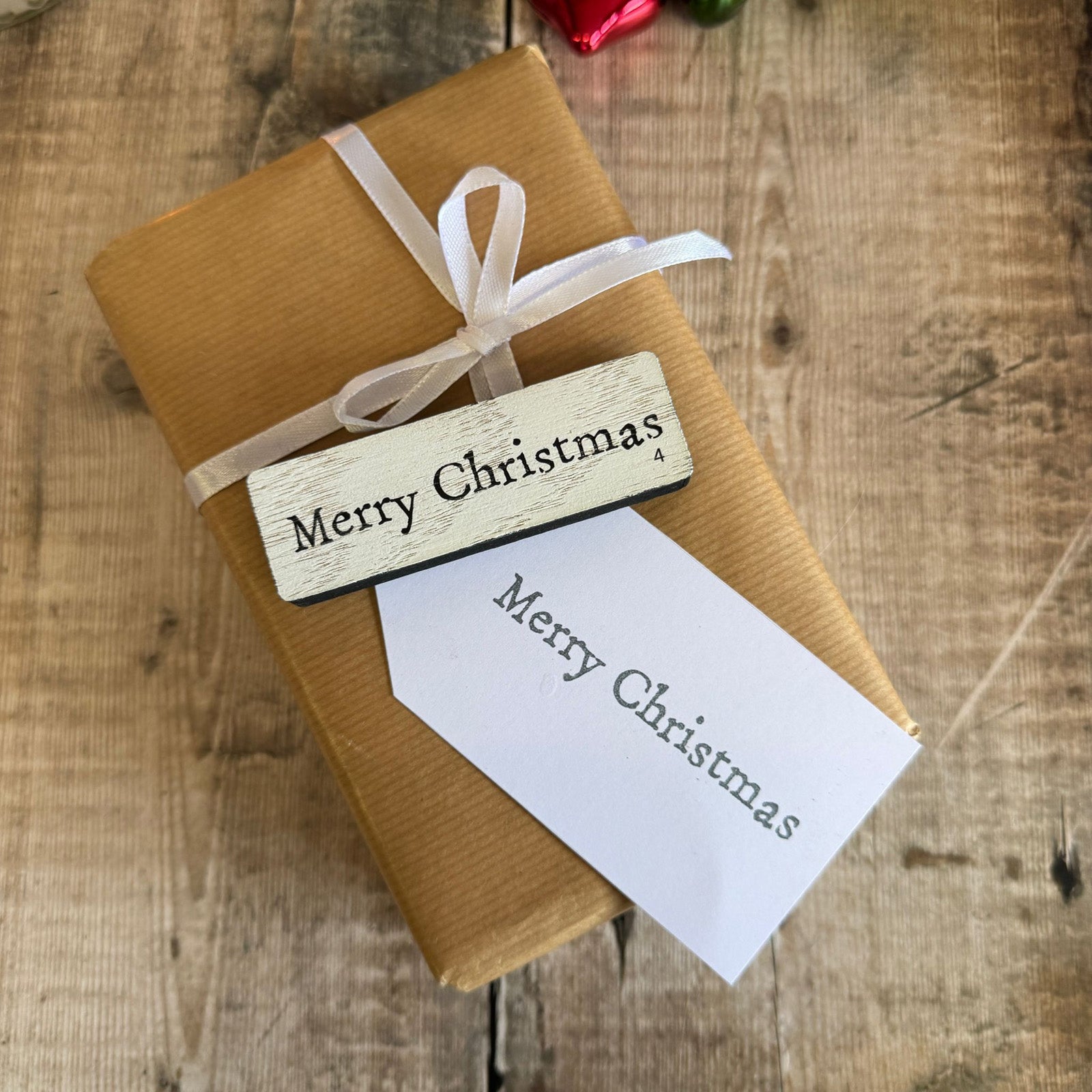 7213d731c64a64681f7b9ef353875b6c