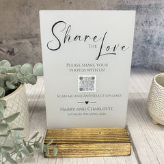 classic-personalised-share-the-love-photo-wedding-party-sign-opaque|LLUVWEDSIGND3SLOP|Luck and Luck| 1