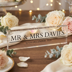 Personalised Mr & Mrs Acrylic Block – Modern Wedding Keepsake with Custom Name & Date