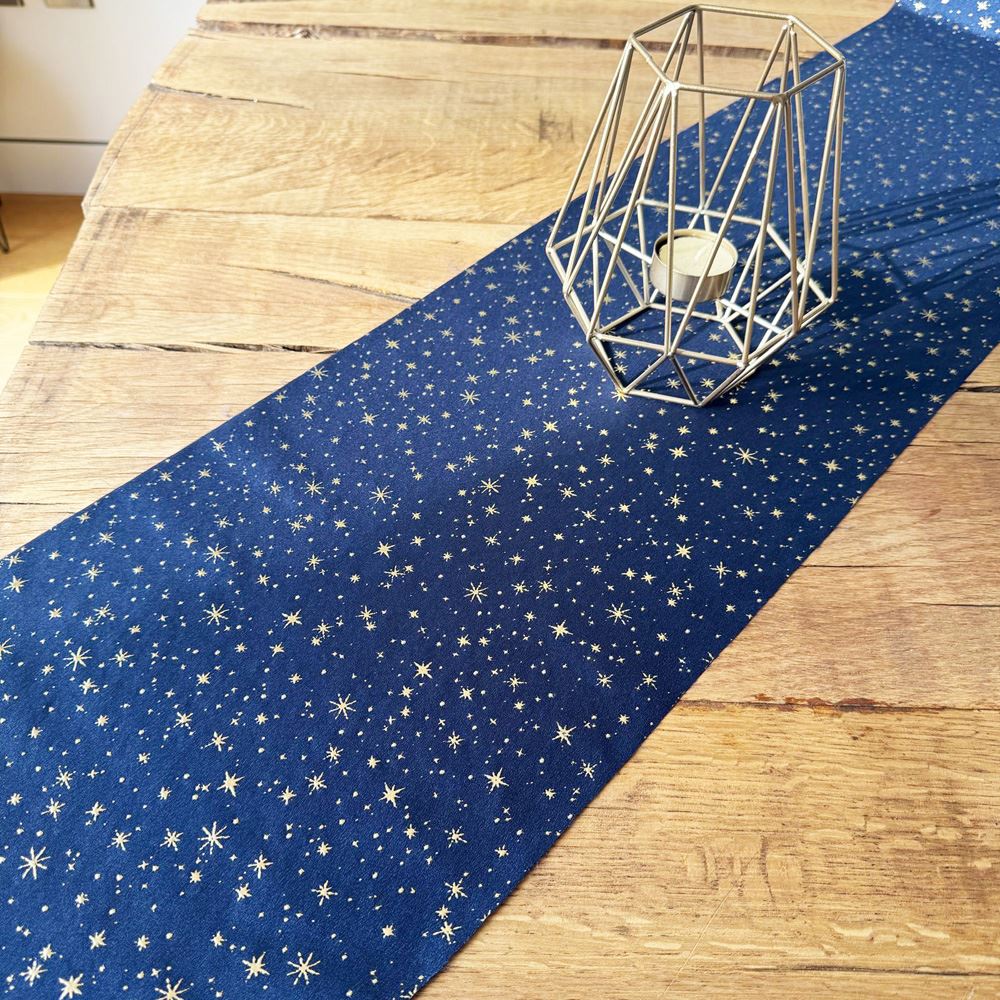 navy-glittering-gold-christmas-table-runner-2-5m-table-decor|865900300037|Luck and Luck| 1