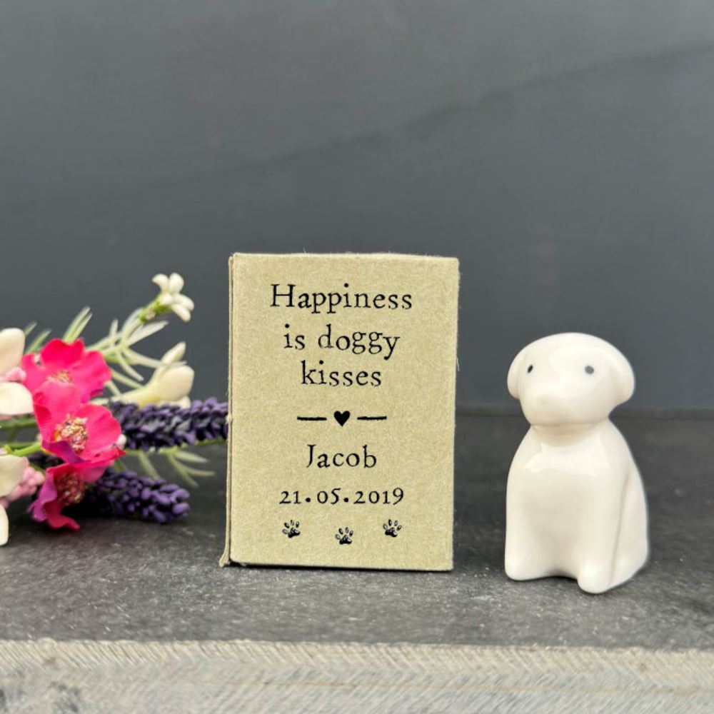 porcelain-dog-in-a-personalised-matchbox-happiness-is-doggy-kisses|LLUV17V3|Luck and Luck| 1