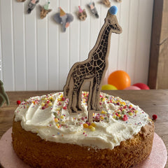 wooden-giraffe-animal-cake-topper|LLWWGIRAFFECT|Luck and Luck| 1