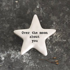 East of India Porcelain Star Mini Token – Over the Moon About You Romantic White Keepsake Decoration