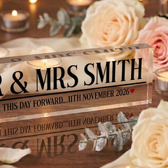 Personalised Mr & Mrs Acrylic Block – Modern Wedding Keepsake with Custom Name & Date
