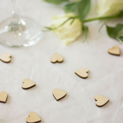 wedding-table-heart-confetti-72-pieces-table-decor|LLWWHRP|Luck and Luck| 1