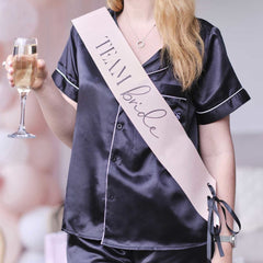hen-party-team-bride-sashes-x-6|TH-119|Luck and Luck| 1