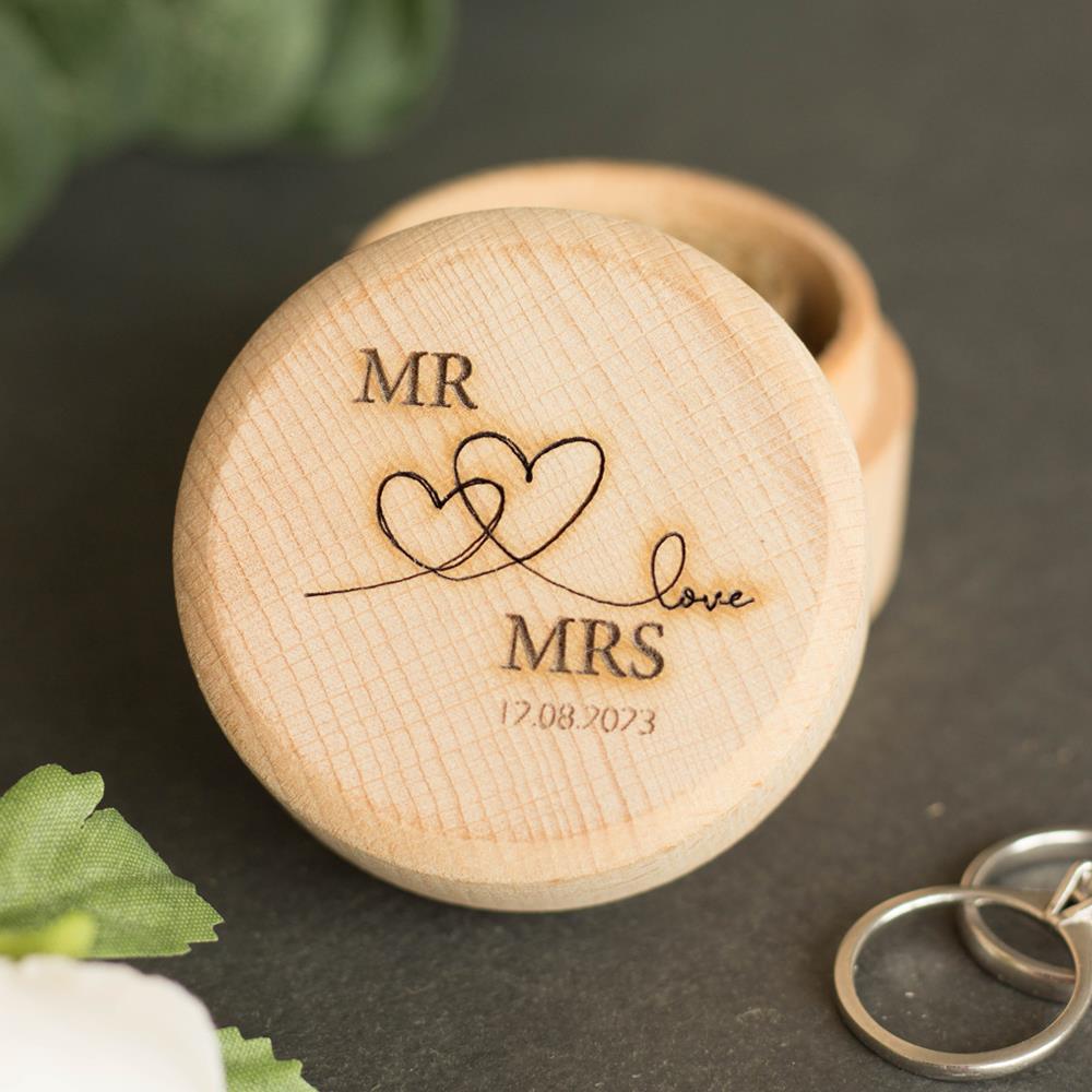 personalised-wedding-ring-box-design-8|LLWWRGBXD8|Luck and Luck| 1
