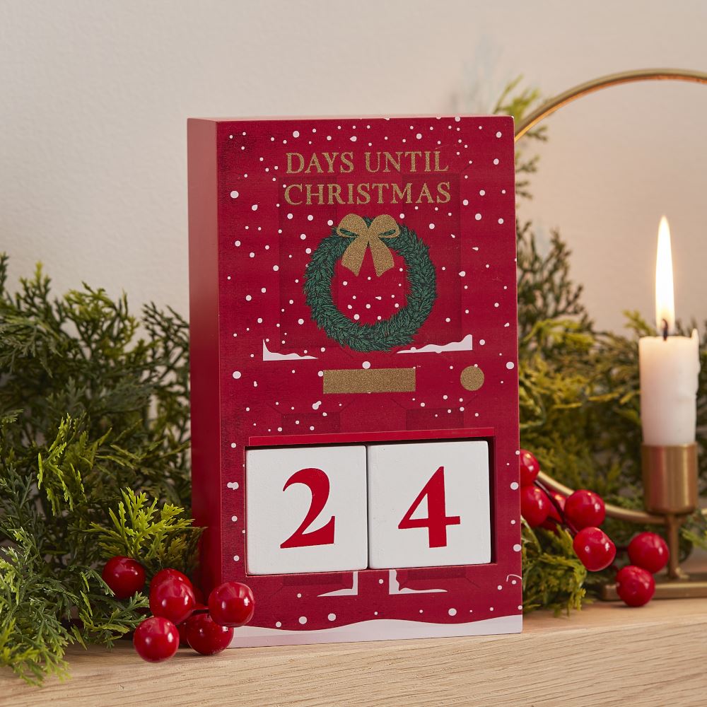 red-wooden-christmas-advent-countdown-calendar|RED-570|Luck and Luck|2