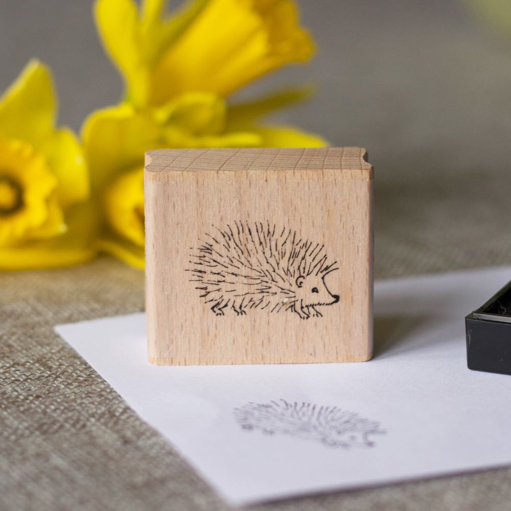 hedgehog-wood-mounted-rubber-craft-stamp|505A|Luck and Luck| 1