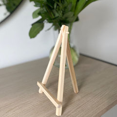 small-wooden-easel-20cm-wedding-decorations-table-centre-pieces|WEASEL20SIN|Luck and Luck| 4