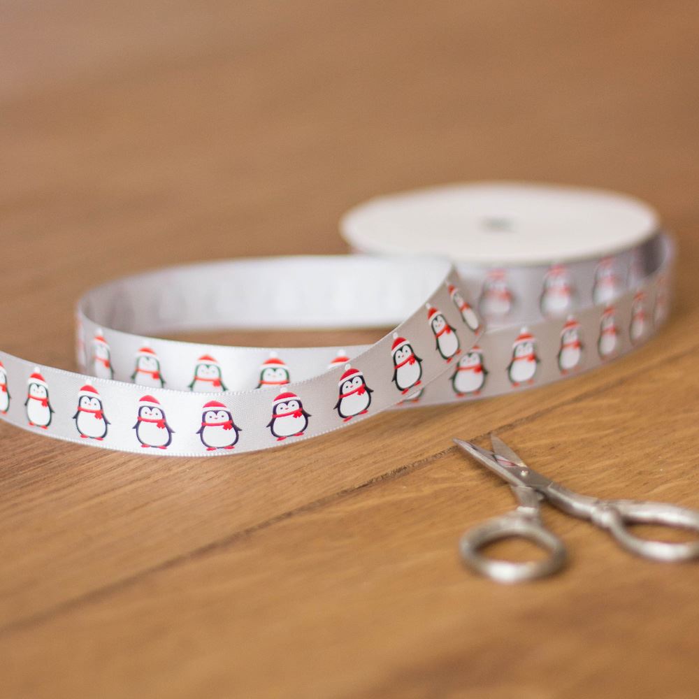 penguins-christmas-satin-ribbon-16mm-x-5m-silver|5860|Luck and Luck| 1