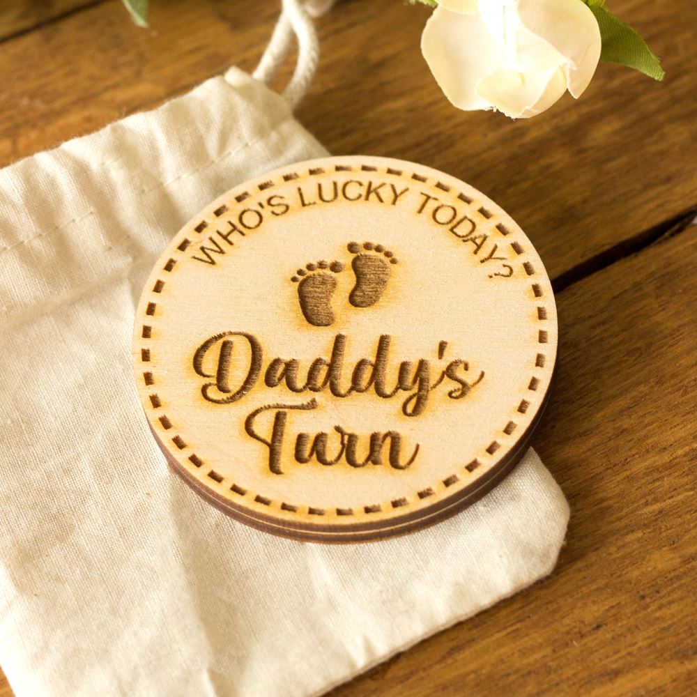 mummy-daddy-decision-coin-wooden-baby-shower-gift|LLWWFCP|Luck and Luck|2