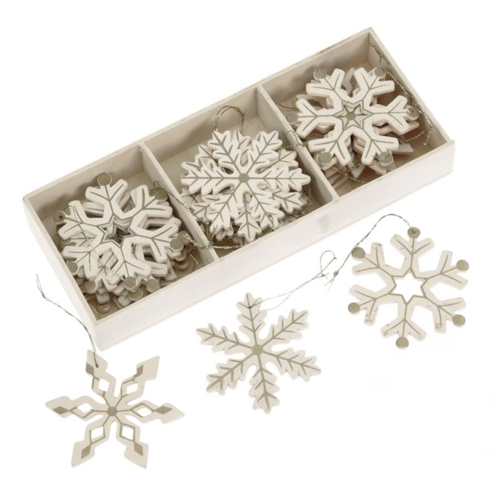 cream-and-gold-striped-wooden-snowflakes-christmas-decorations-x-24|FF073D|Luck and Luck|2