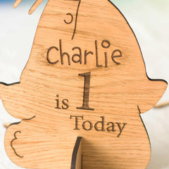 oak-wood-personalised-bunny-sign-29-5cm-font-1-peter-rabbit|LLWWBYO29F1|Luck and Luck|2