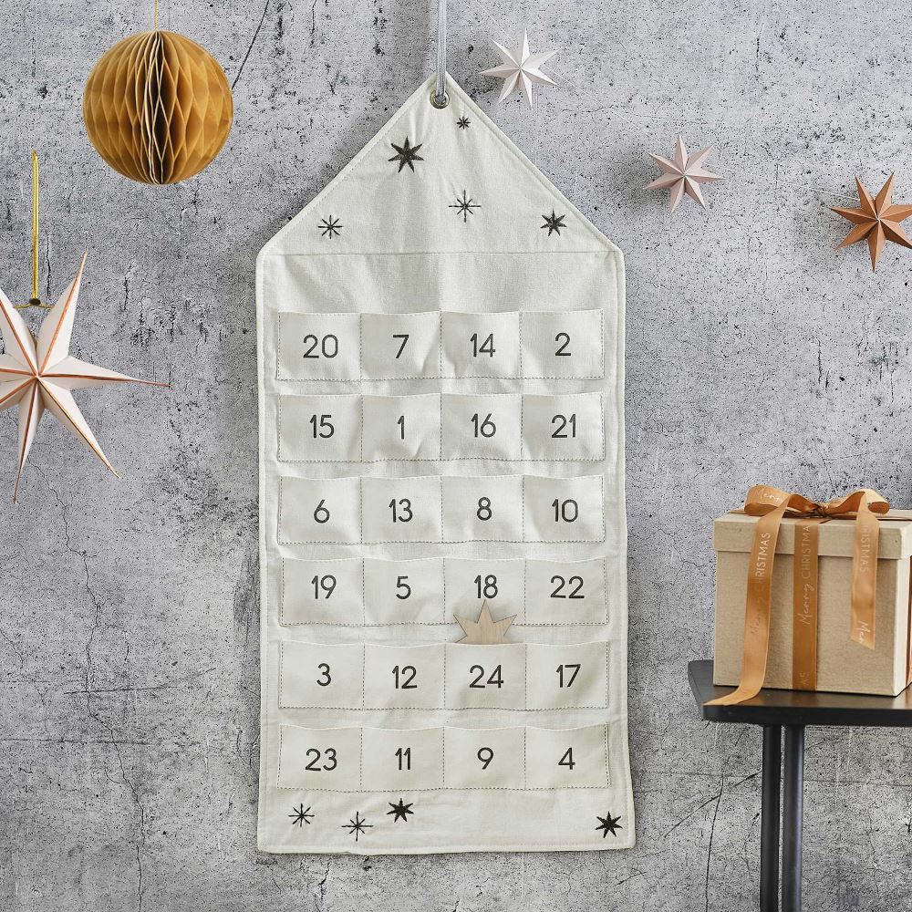 fill-your-own-fabric-christmas-advent-calendar-with-wooden-star|COS-100|Luck and Luck| 1