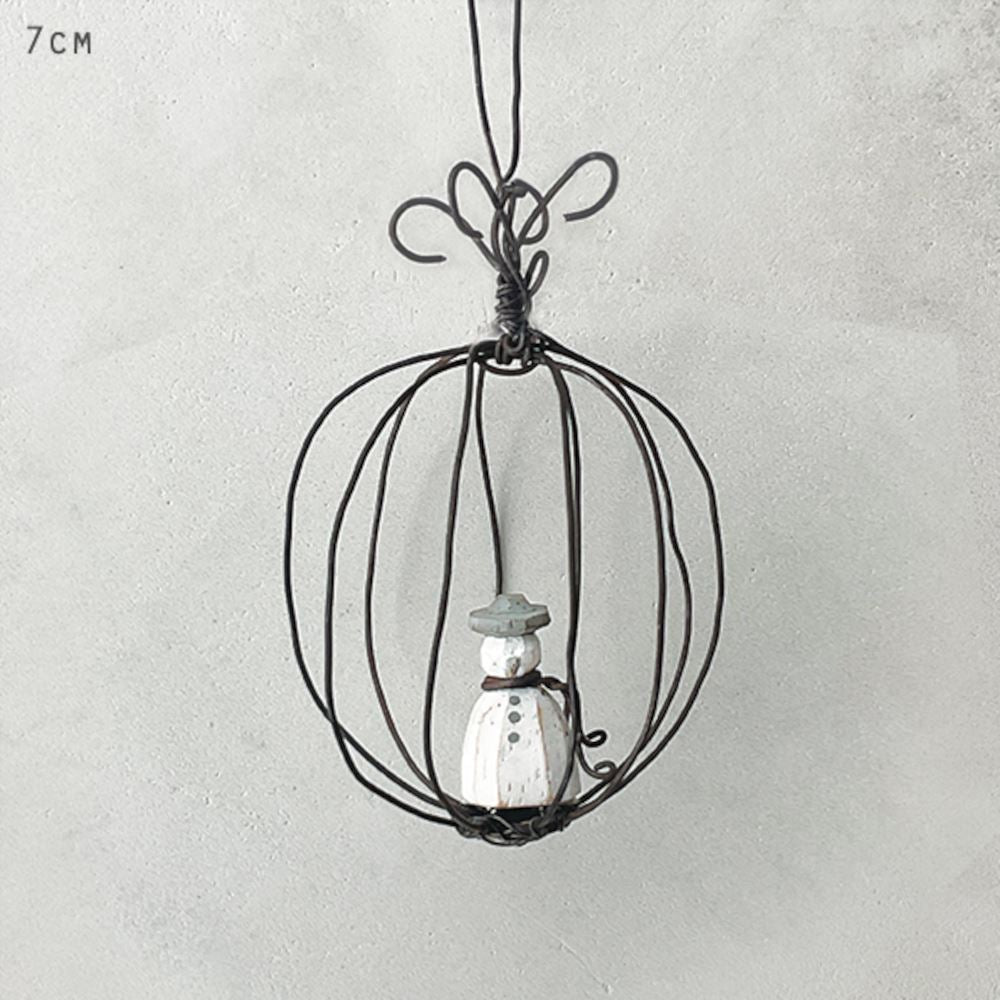 east-of-india-rustic-wire-hanging-christmas-bauble-wooden-snowman|3500E|Luck and Luck| 1