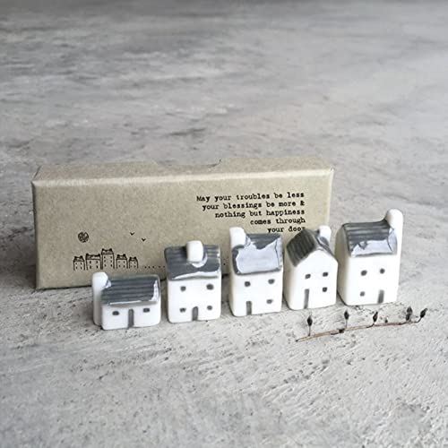 east-mini-houses-street-in-a-box|5585|Luck and Luck| 1