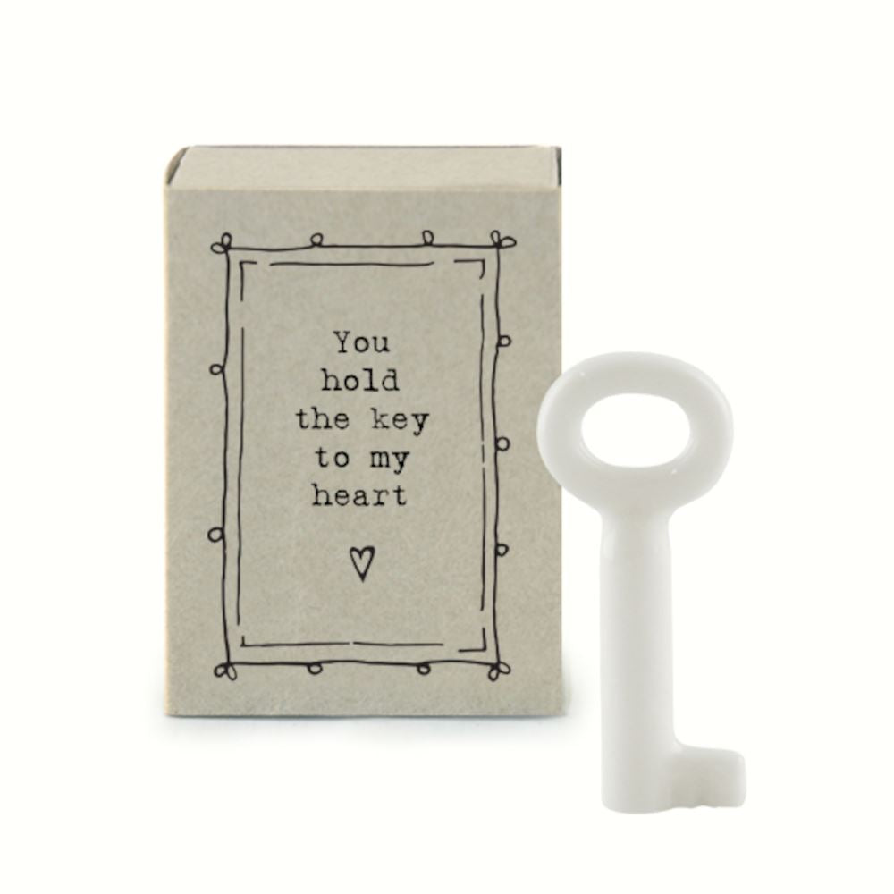 east-mini-matchbox-you-hold-the-key-to-my-heart|5669|Luck and Luck| 3