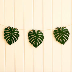 palm-leaf-hanging-banner-18ft-5-4m|120498|Luck and Luck| 1