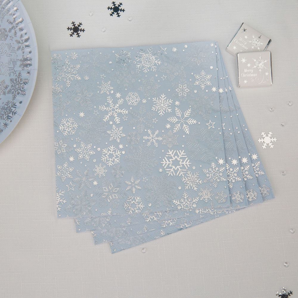 iridescent-christmas-paper-party-snowflake-napkins-x-16|777145|Luck and Luck| 1