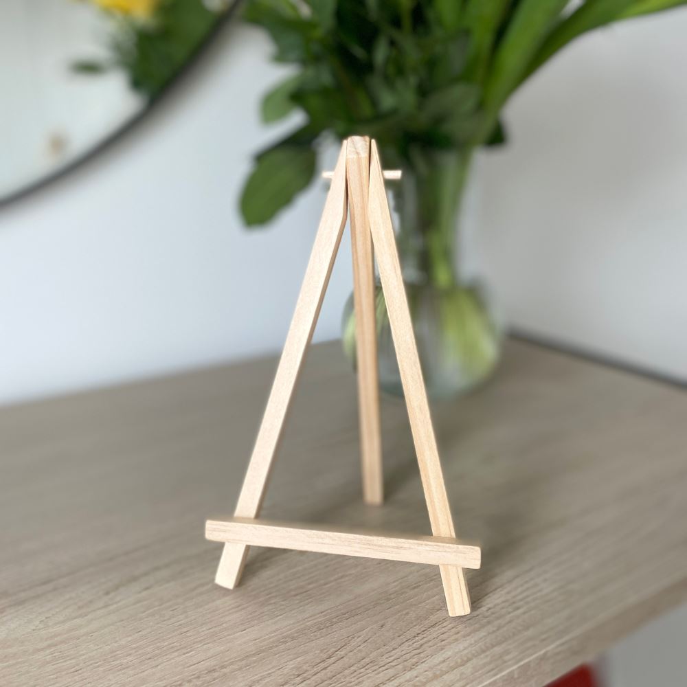 small-wooden-easel-20cm-wedding-decorations-table-centre-pieces|WEASEL20SIN|Luck and Luck|2