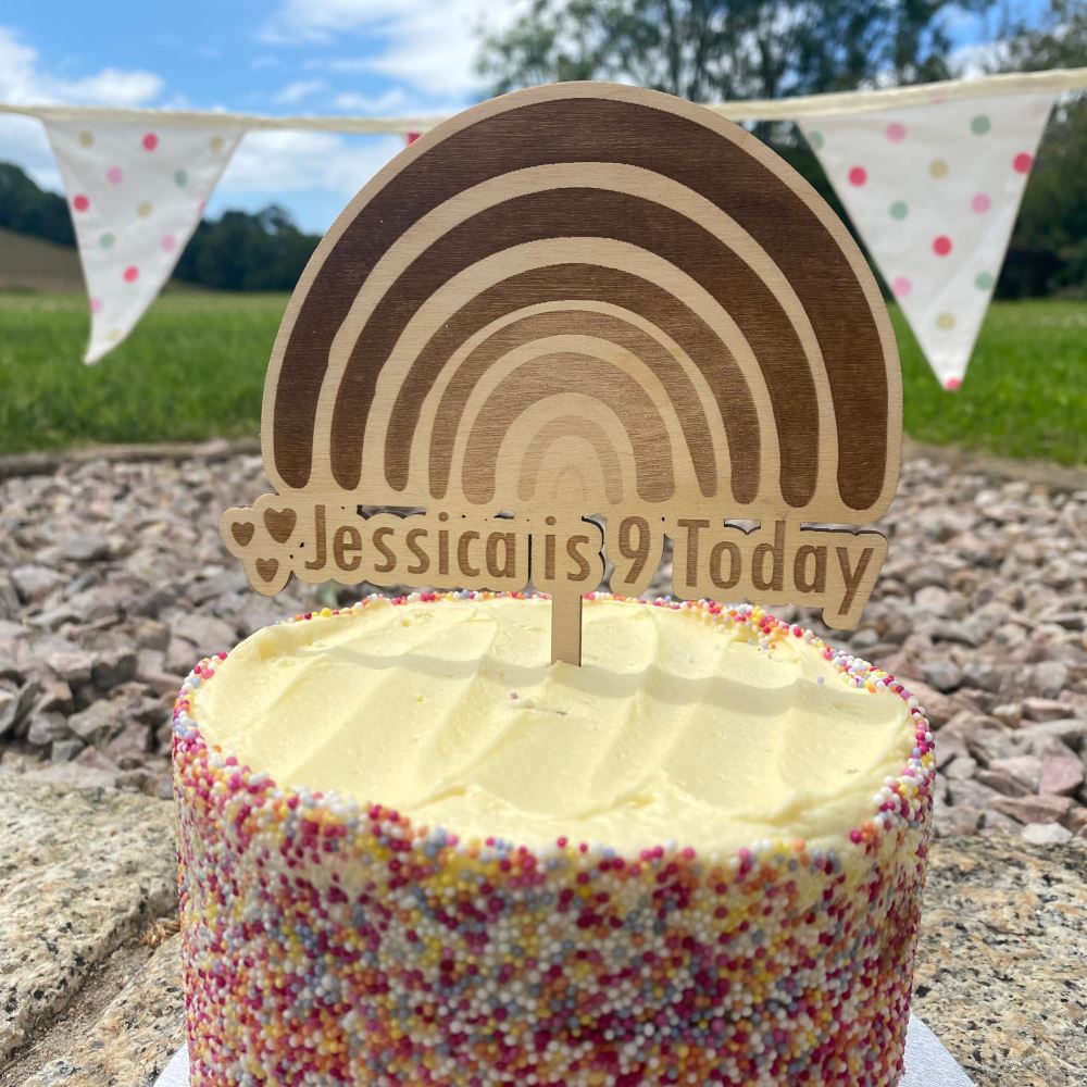 wooden-personalised-rainbow-cake-topper|LLWWRBWCTP|Luck and Luck| 1