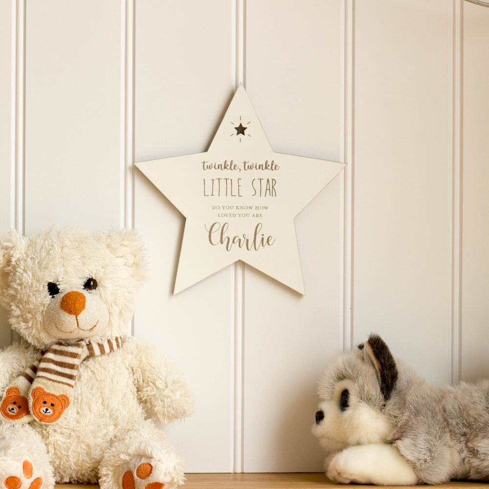 wooden-twinkle-twinkle-little-star-personalised-nursery-sign|LLWWTTLSPNM|Luck and Luck| 1