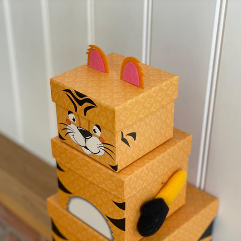 childrens-set-of-3-stacking-tiger-card-gift-boxes|K-29058-BXC|Luck and Luck|2