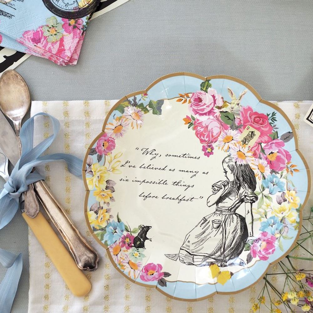 truly-alice-in-wonderland-paper-plates-x-12-2-designs-mad-hatters-party|TSALICE-PLATE|Luck and Luck| 1