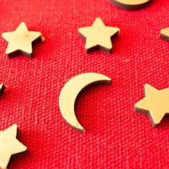 eid-mubarak-moon-and-stars-gold-wooden-table-scatter|LLWWMSTSM|Luck and Luck| 3