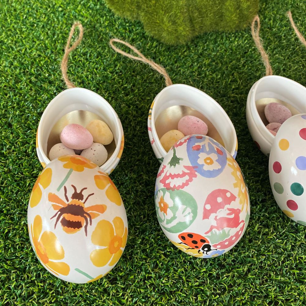 emma-bridgewater-small-hanging-easter-egg-tins-x-4-fill-with-treats|EB3390N|Luck and Luck| 4