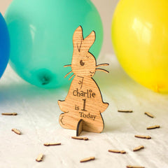 oak-personalised-peter-rabbit-table-sign-19-5cm-party-decoration|LLWWBYO19F1|Luck and Luck| 1